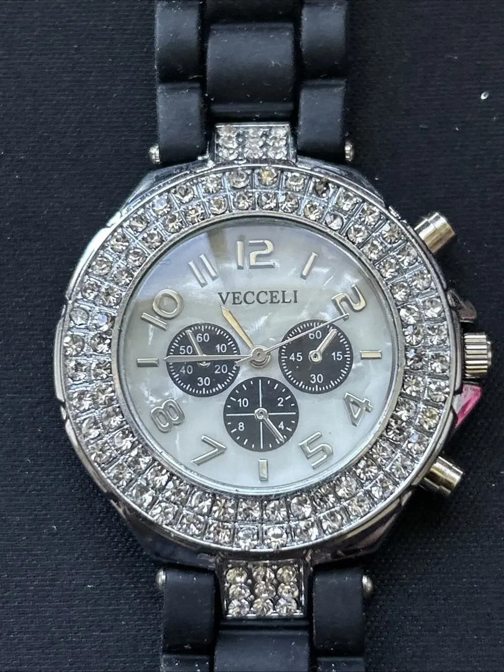 Vecceli Silver Tone Pearlized Dial Women’s Quartz Watch